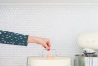 DIY Vintage-Inspired Cake Carrier