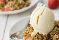 Heavenly Strawberry Pistachio Crumble