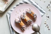 Peppermint Bark Cannoli Delight