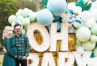 Your Essential Guide to a Drive-Thru Baby Shower