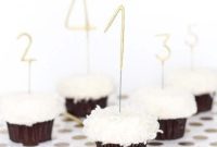 DIY Countdown Cupcakes
