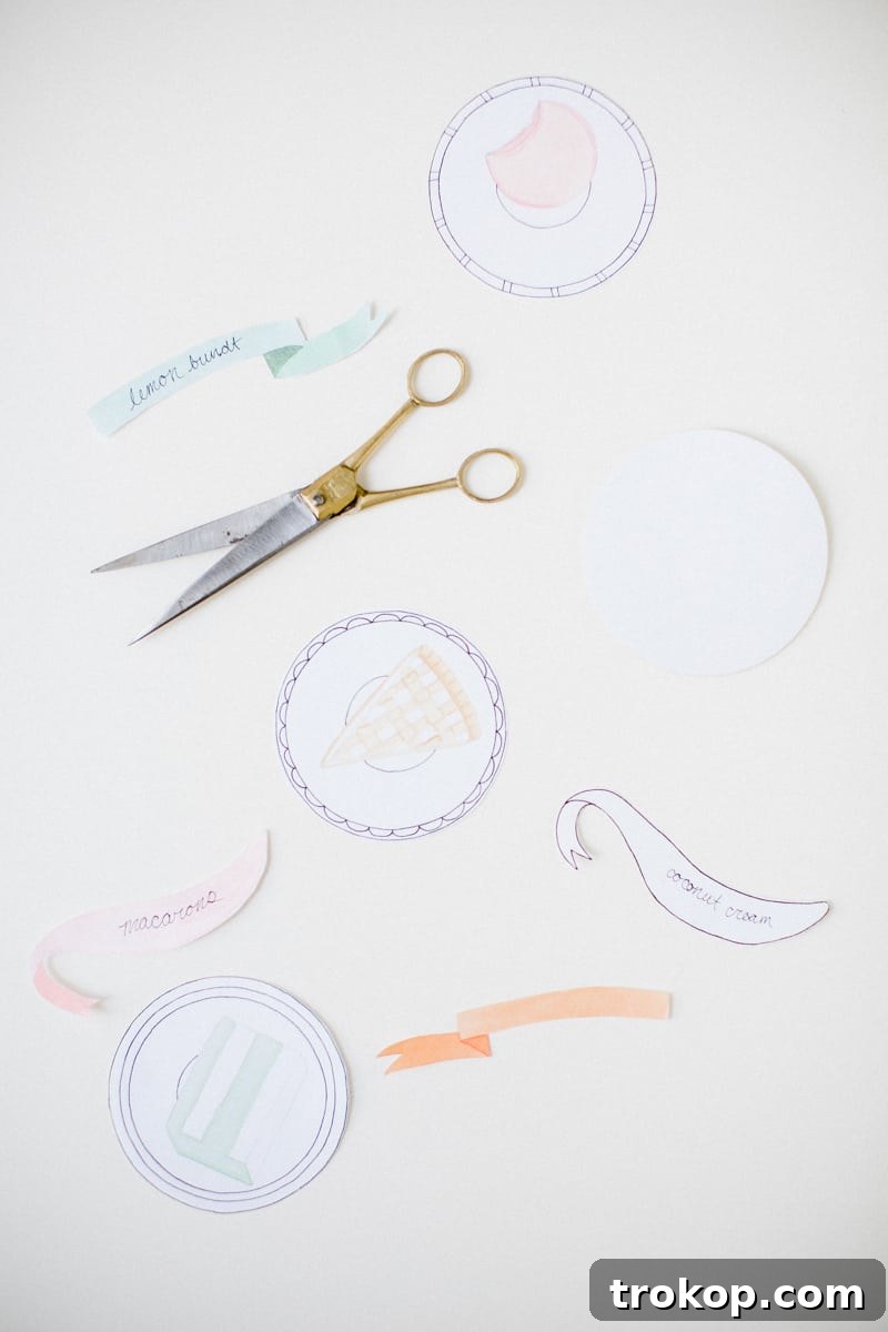 Bas Çıkar Tatlı Bardak Altlıkları 4 Cutting out DIY printable dessert coasters with care