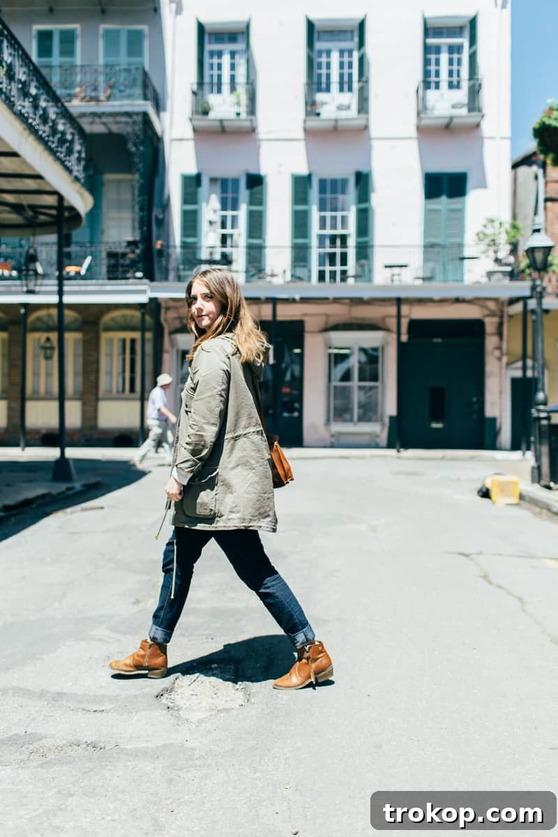 Vibrant Street Scene in New Orleans
