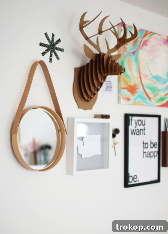 DIY hanging mirror | sugarandcloth.com