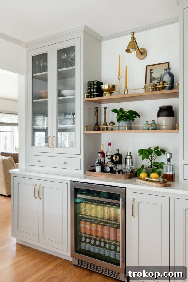Multi-Functional Bar Nook