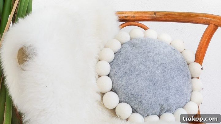DIY Snowball Pillow
