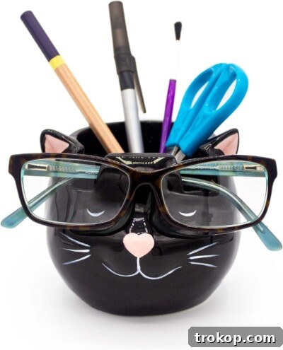 Cat Glasses Holder Stand & Vase, a multifunctional desk accessory for cat lovers
