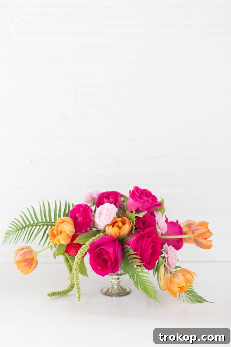 Participants will create vibrant floral arrangements during the Houston workshop experience.