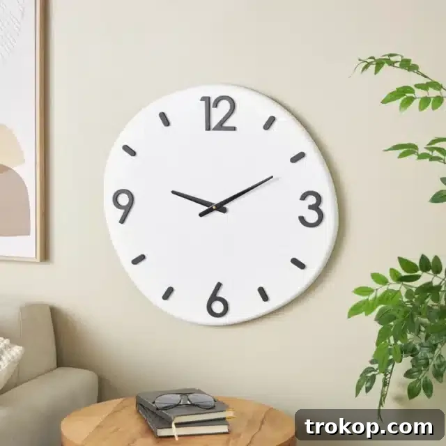 Cole And Grey Wood Round Decorative Wall Clock With Black Hands And Numbers