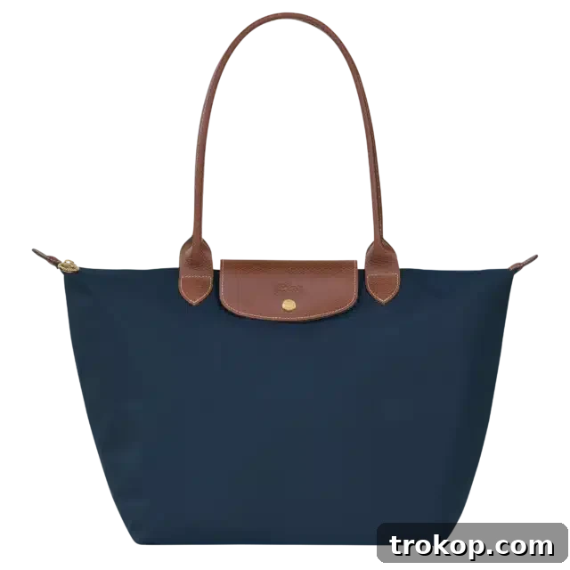 55 Gifts for Mom That Are Always in Season 12 Longchamp Le Plague Liage Original Tote Bag for gifts for moms