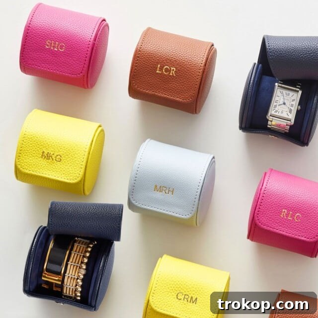 Single Travel Jewelry Watch Roll, a luxurious case for watches and jewelry