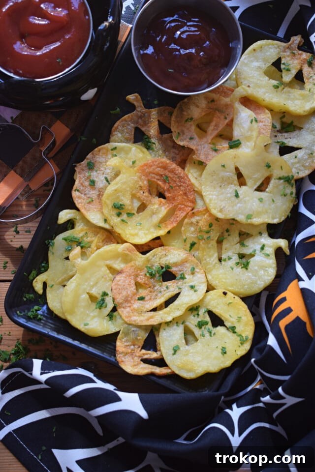 Ghoulishly Good Halloween Party Bites 8 Jack-O-Lantern Potato Chips recipe for Halloween food ideas