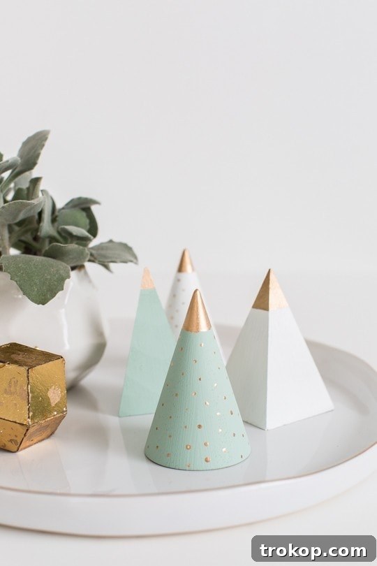 DIY Mini Wooden Christmas Trees - Modern Holiday Decor for Small Spaces