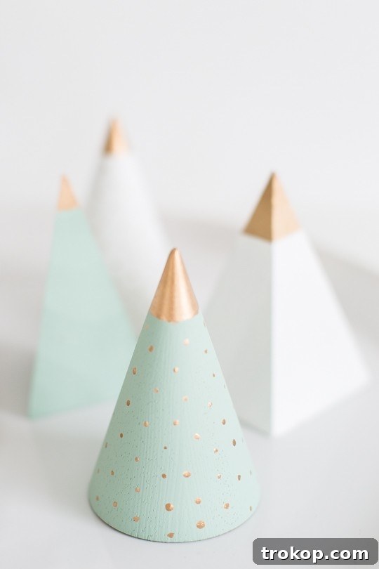 Unique DIY Mini Wooden Christmas Trees holiday decoration
