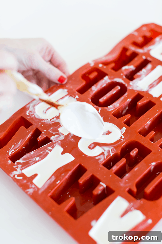 Craft Your Own Edible Chocolate Words 8 DIY edible chocolate messages | Melting white chocolate