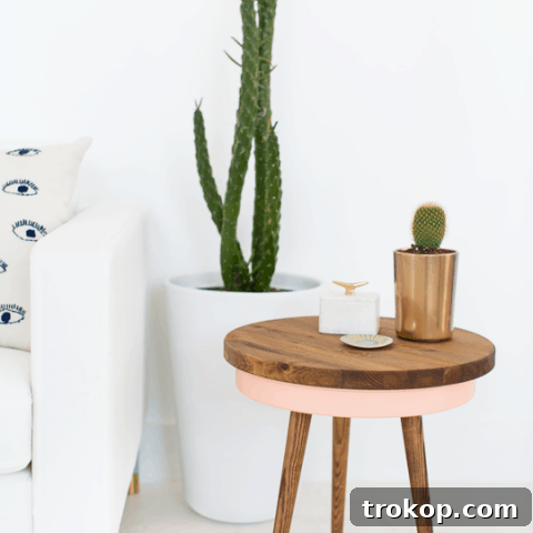 DIY mid century end table finished product by Sugar & Cloth.