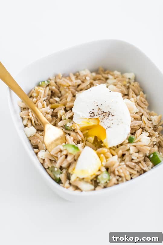Perfectly Poached Eggs: Methods and Serving Ideas 5 how to make a poached egg and three ways to serve them | sugar & cloth