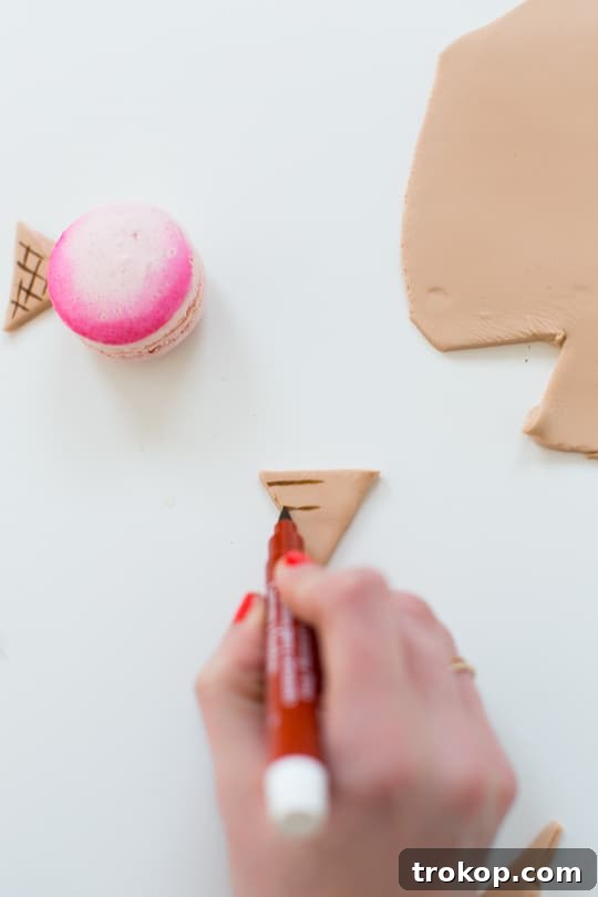 DIY ice cream cone macarons | sugar & cloth