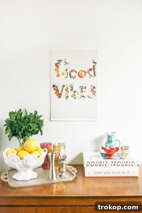 Botanical DIY Flower Artwork for Printing DIY floral art printables for home decor