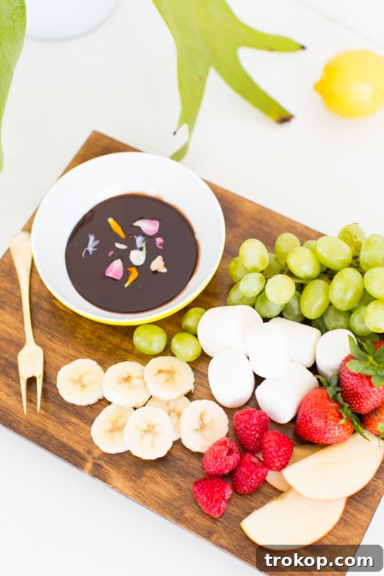 DIY serving tray - Sugar & Cloth - Entertaining