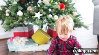 Christmas Decor: DIY Santa Footprints