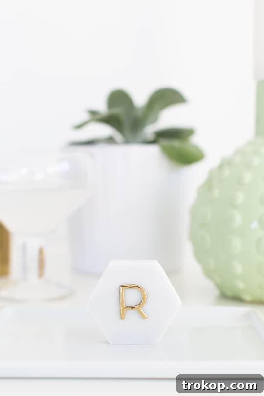 DIY Marble Hexagon Place Cards-2