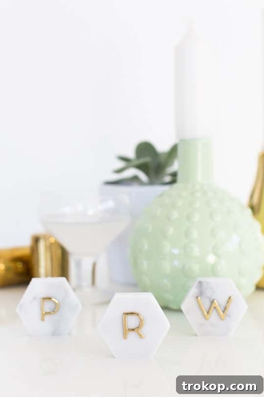 DIY Marble Hexagon Place Cards-6