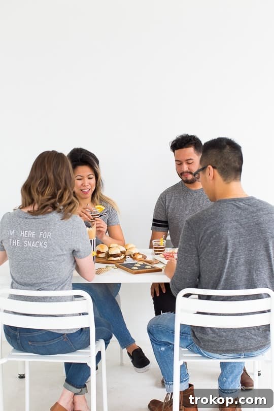 Elevated Football Festivities 6 modern football watch party ideas - DIY - recipe - sugar and cloth