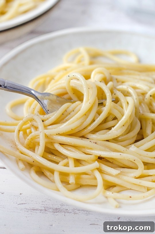 Perfect Cacio e Pepe Recipe 5 the perfect date night pasta - sugar and cloth