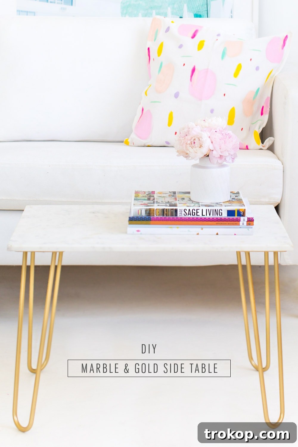Golden Touch DIY Marble Tabletop 12 Captivating title image for DIY marble table with gold accents, perfect for inspiring home decor enthusiasts.