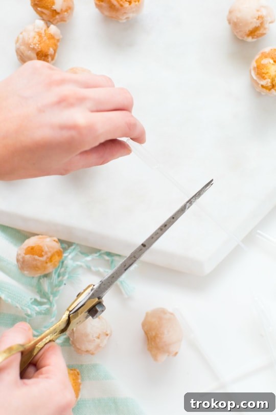 Surprise-Center Donut Bites 6 How to make injectable donuts just as cool as Top Golf! - sugar and cloth - recipe - houston blogger -
