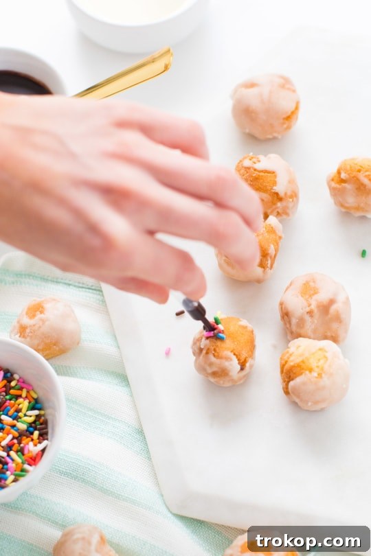 Surprise-Center Donut Bites 8 How to make injectable donuts just as cool as Top Golf! - sugar and cloth - recipe - houston blogger -