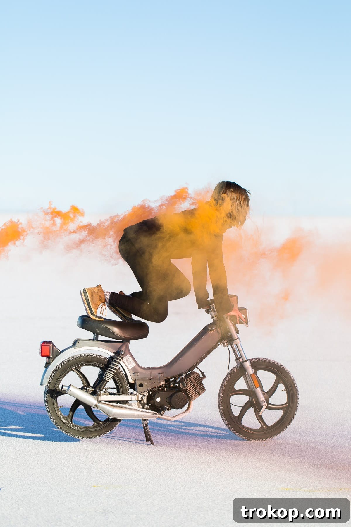 Utah Adventure: Salt Flats Photo Shoot