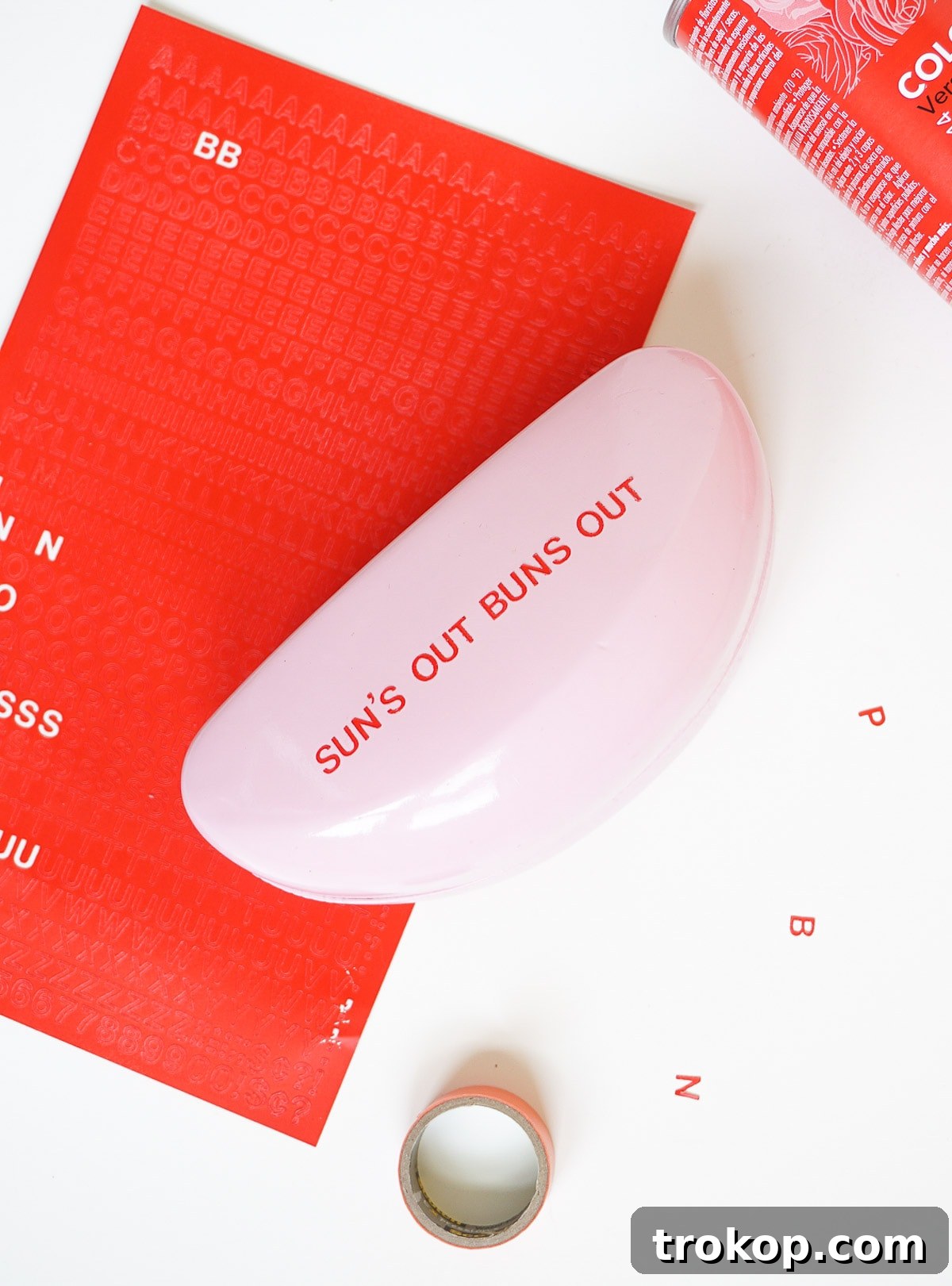 Retro DIY sunglasses case in vibrant colors, showcasing customization options.