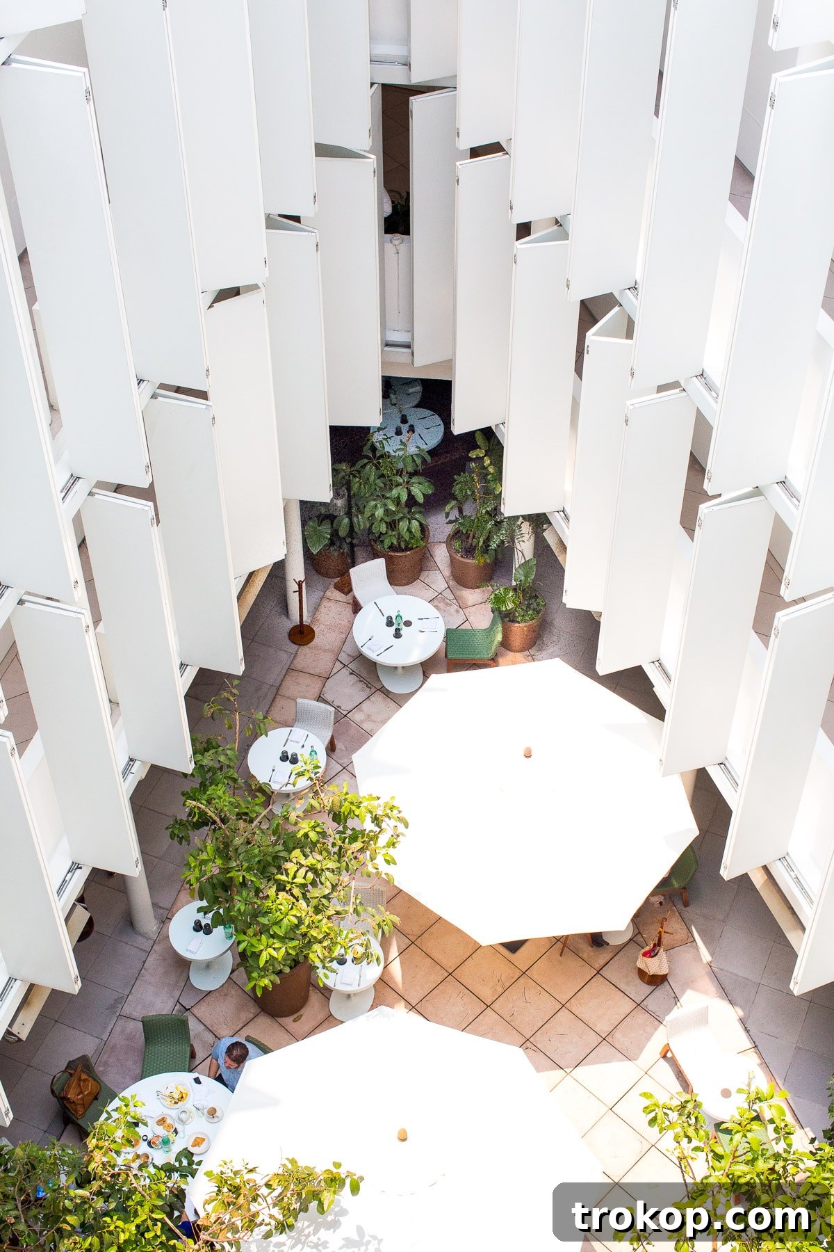 Exploring Condesa Mexico Citys Art Deco Charm 4 Follow along on our travels! A Mexico City guide in Condesa - Sugar & Cloth