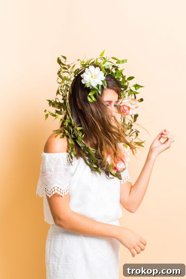 Craft Your Own Halloween Wigs and Lashes 13 Winks & Wigs: DIY Wig and Lash Combinations for Halloween by Sugar & Cloth- Floral Headpiece- Flowers - ideas - ashley rose - best DIY blog - houston blogger #diy #blogger #costume #halloween #diycostume #halloweencostume #wig #falsies #lastminute