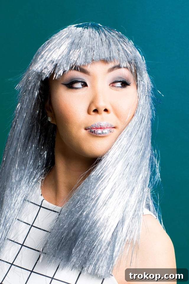 Craft Your Own Halloween Wigs and Lashes 17 Winks & Wigs: DIY Wig and Lash Combinations for Halloween by Sugar & Cloth- Metallic Wig - ideas - ashley rose - best DIY blog- Glitter Lips - houston blogger #diy #blogger #costume #halloween #diycostume #halloweencostume #wig #falsies #lastminute #spacegirl #glitter
