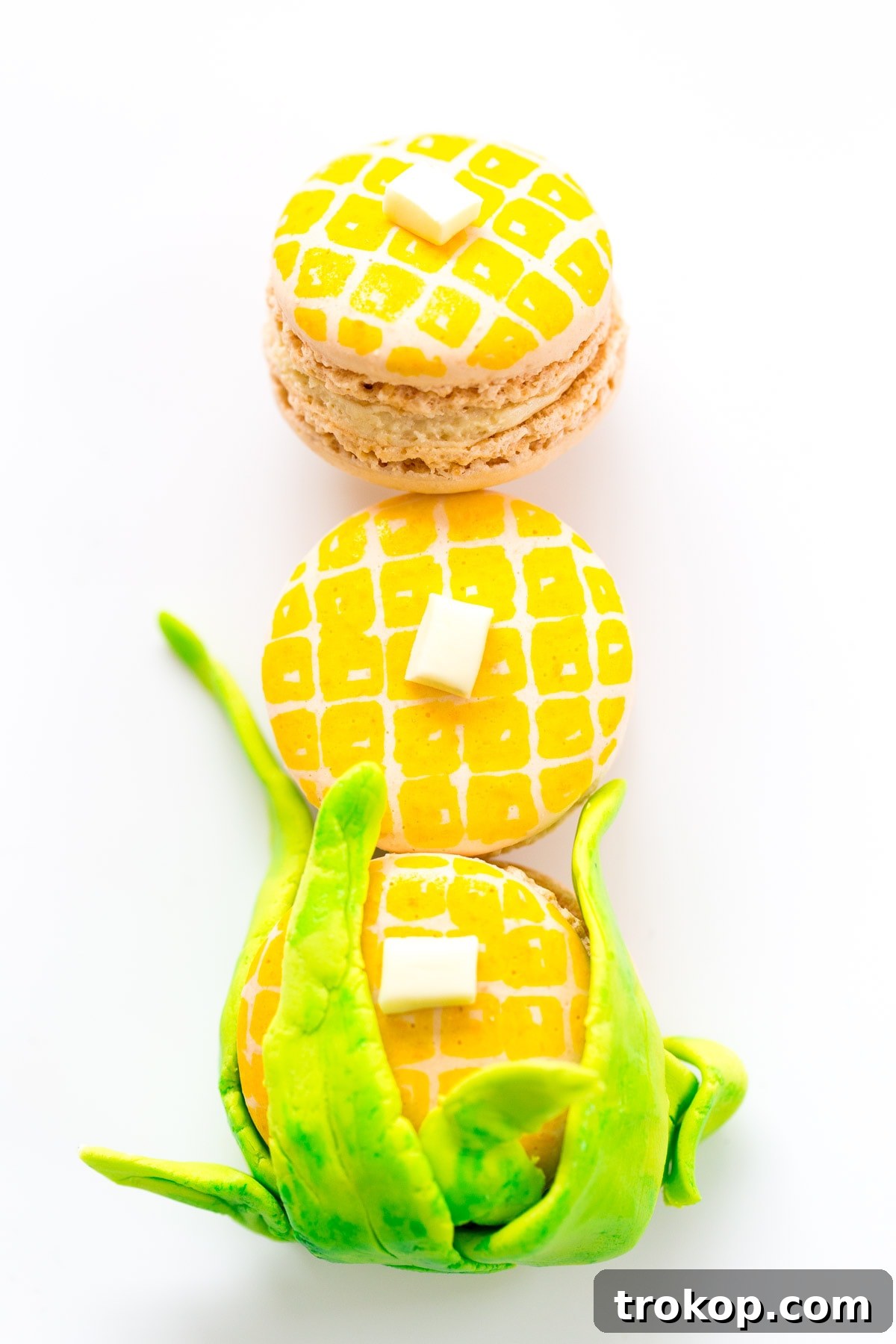 Sweet Corn Macarons from Scratch 2 Delightful DIY Corn Macarons, perfect for fall and Thanksgiving celebrations