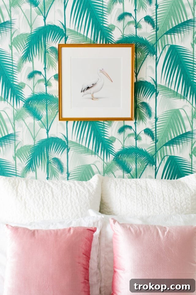 Our Weekend Guest Room Flip 10 Sharing our guest room before & after weekend makeover that we squeezed in before the holidays! - sugar and cloth
