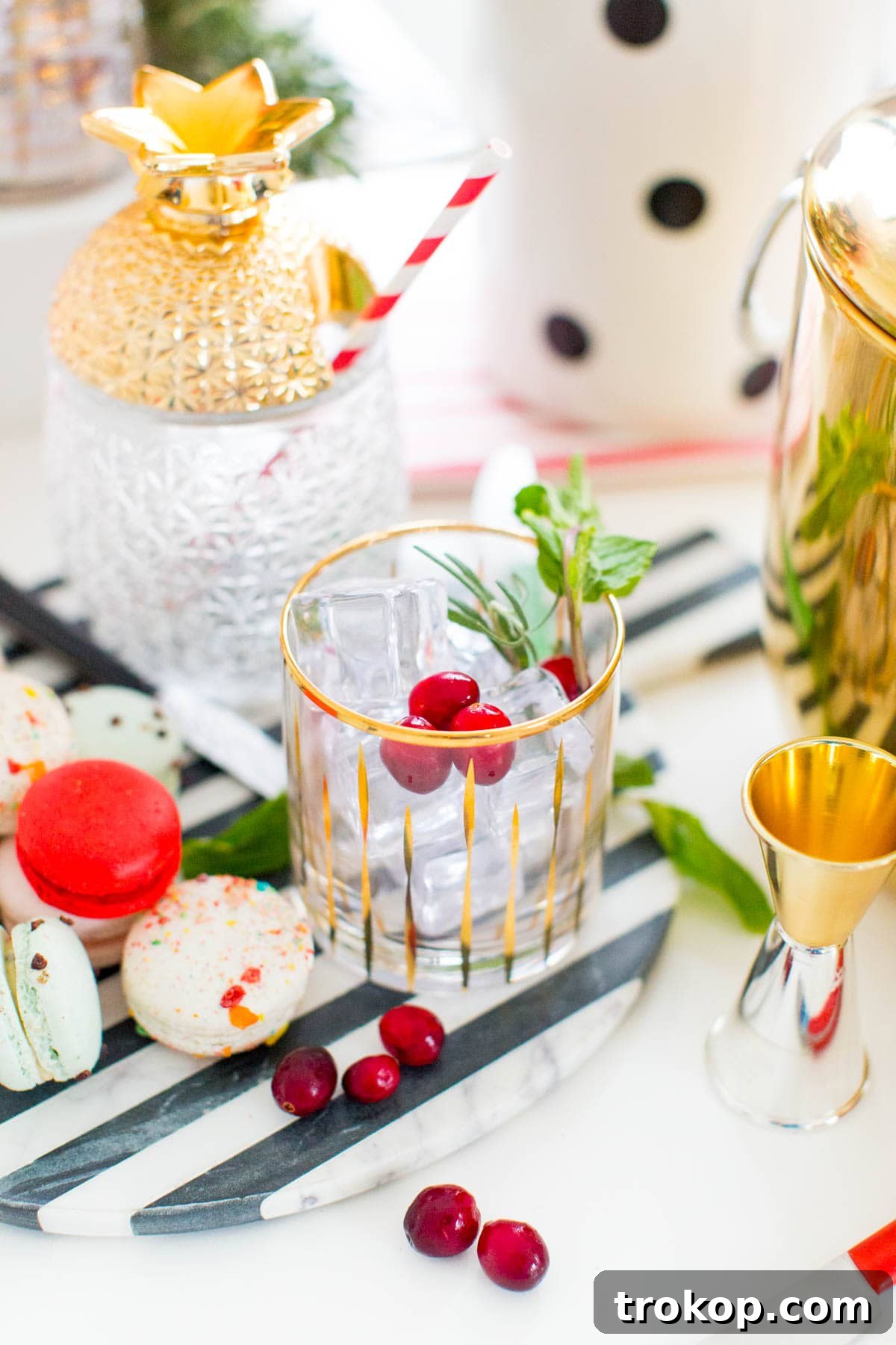 the gift guide for people who love to entertain - by lifestyle blogger Ashley Rose of Sugar & Cloth - Houston