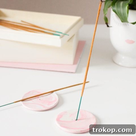 Swirls of Zen DIY Incense Holder 12 DIY Clay Rose-Marbled Incense Holders by Sugar & Cloth, an award winning DIY blog.