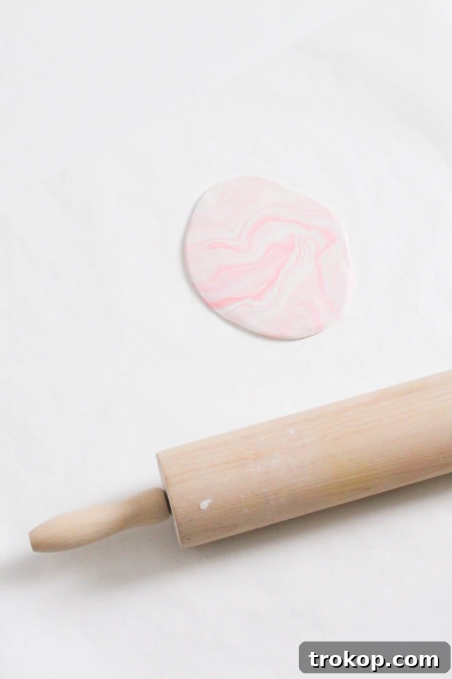 Swirls of Zen DIY Incense Holder 7 DIY Clay Rose-Marbled Incense Holders by Sugar & Cloth, an award winning DIY blog.