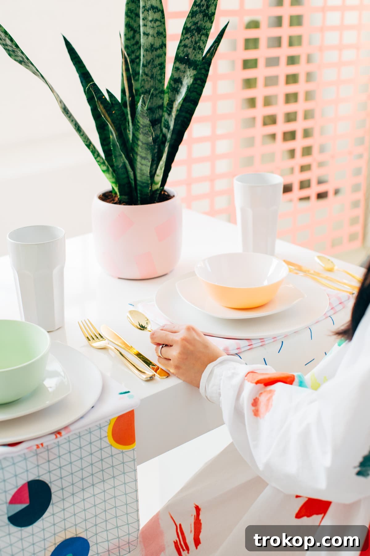 DIY removable vinyl patterns on acrylic sheets