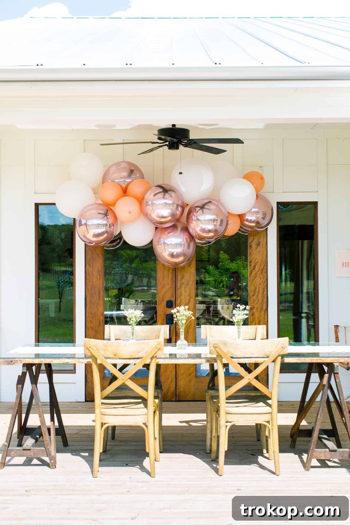 Farmhouse Feast: A Blogger's Tablescape in Round Top 14 Round Top Blogger Retreat: Enjoying Tex-Mex Cuisine