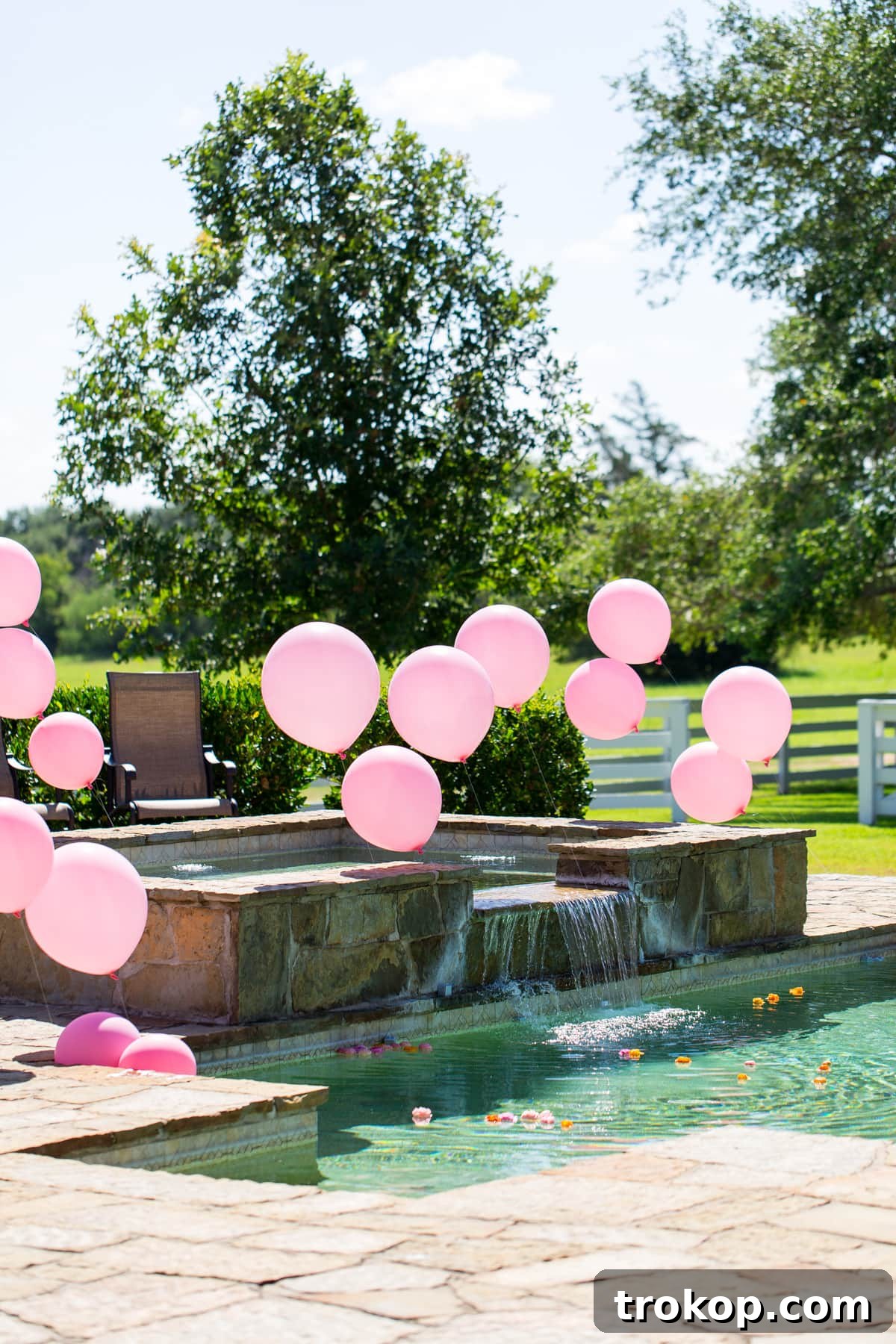 Round Top Blogger Retreat: A Pastel Poolside Brunch by top Houston lifestyle blogger Ashley Rose of Sugar and Cloth showcasing beautiful poolside decor and refreshing drinks.