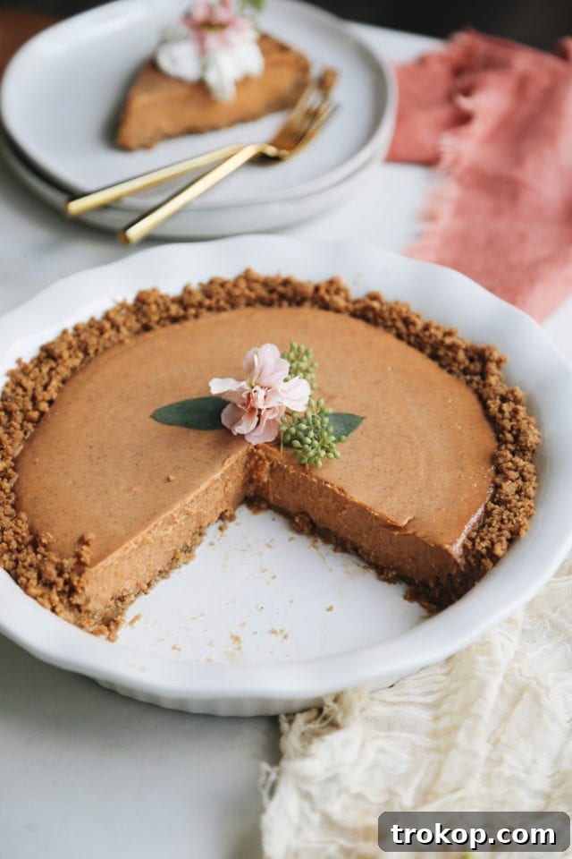 Gingersnap Pumpkin Pie with Elegant Styling