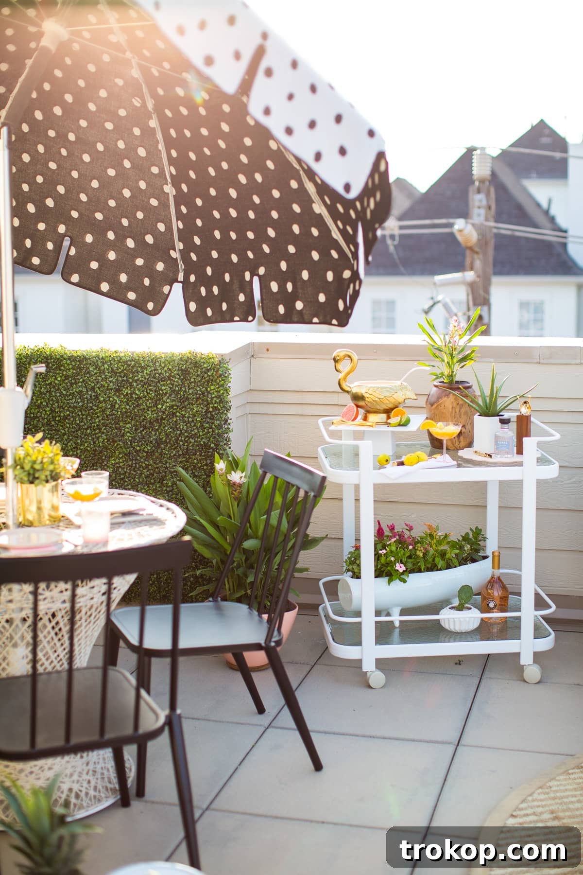 Our Downtown Rooftop Patio Makeover Reveal by top Houston lifestyle blogger Ashley Rose of Sugar & Cloth #makeover #beforeandafter #design #homedecor