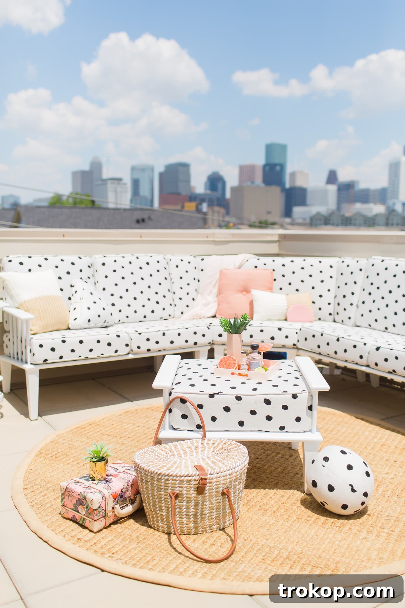 Our Downtown Rooftop Patio Makeover Reveal by top Houston lifestyle blogger Ashley Rose of Sugar & Cloth #makeover #beforeandafter #design #homedecor