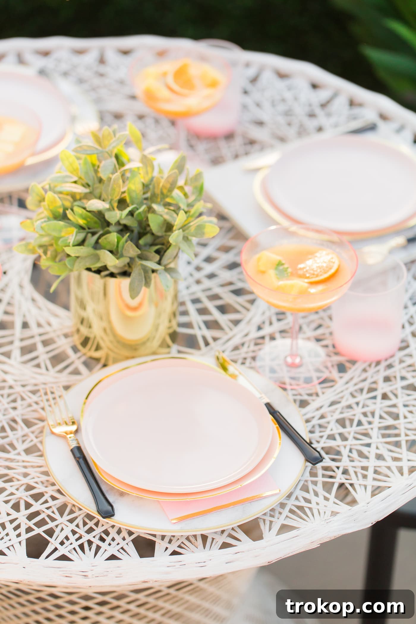 Our Downtown Rooftop Patio Makeover Reveal by top Houston lifestyle blogger Ashley Rose of Sugar & Cloth #makeover #beforeandafter #design #homedecor