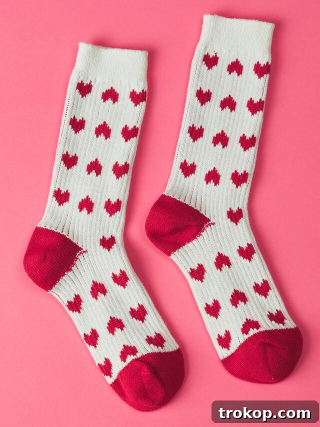 33 Galentine's Day Gifts to Pamper Your Bestie 6 Heart Socks for galentines gifts